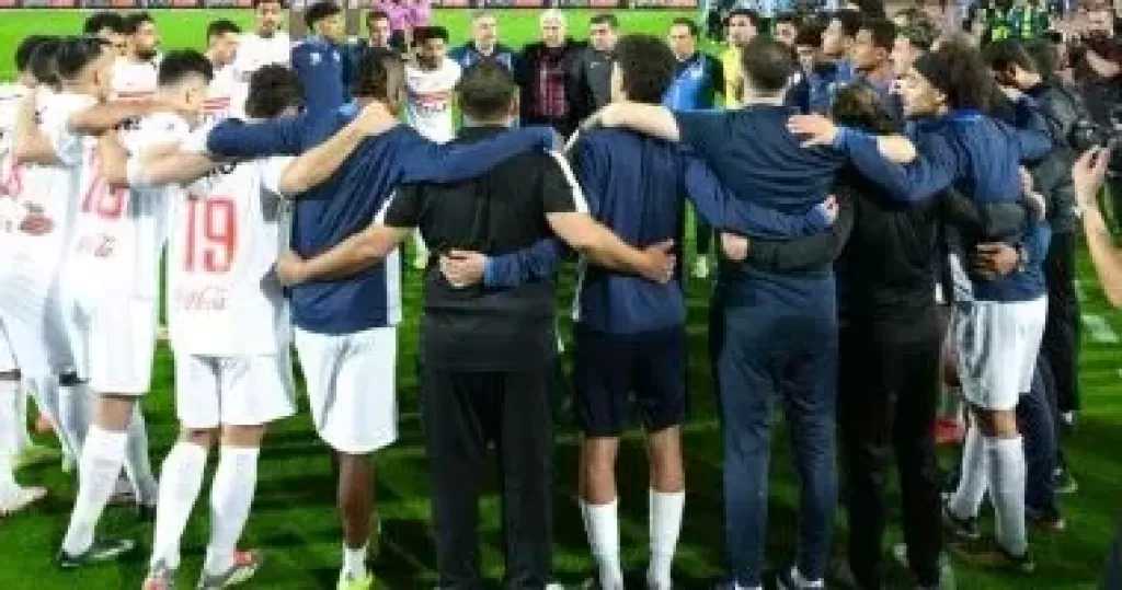 3 سيناريوهات للأهلي والزمالك وبيراميدز للتتويج بلقب الدوري