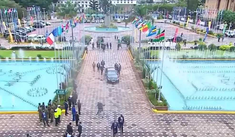 بدء الجلسة الافتتاحية لقمة إفريقيا - فرنسا بنيروبي بمشاركة الرئيس السيسي