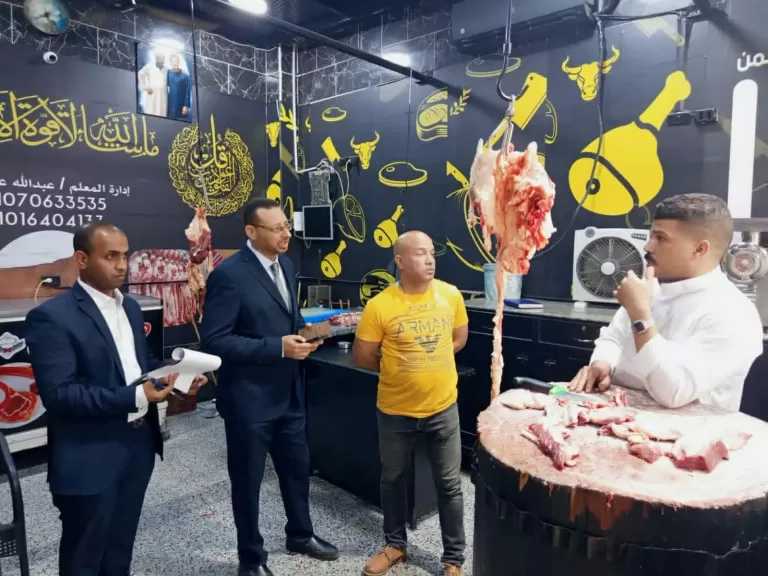 حماية المستهلك بالبحر الأحمر يشن حملة تفتيشية موسعة بمجمع الدهار بالغردقة