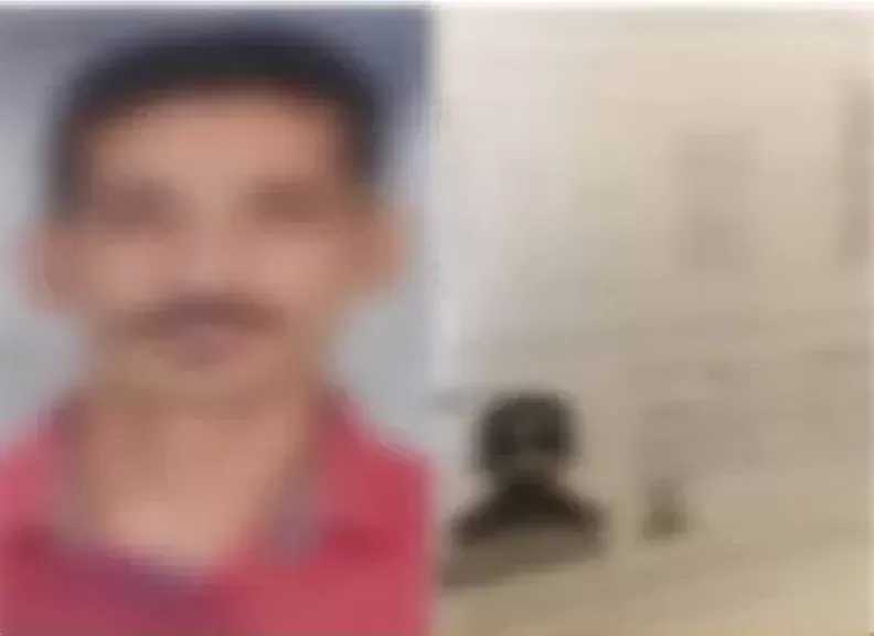 القبض على شخص بتهمة التشهير بطليقته ومنعها من رؤية ابنتها في الإسكندرية