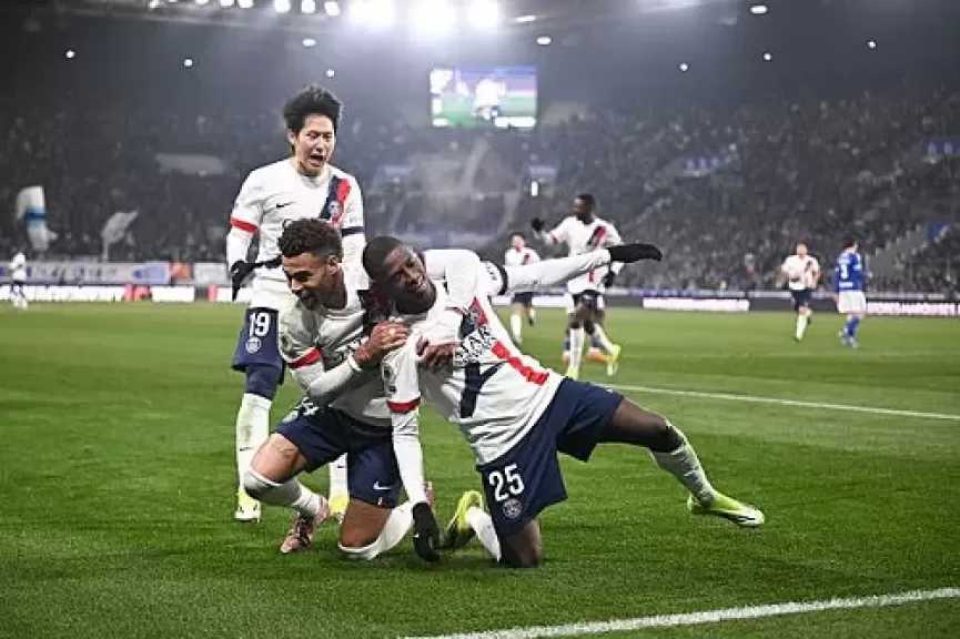 باريس سان جيرمان يحسم لقب الدوري الفرنسي بثنائية أمام لانس
