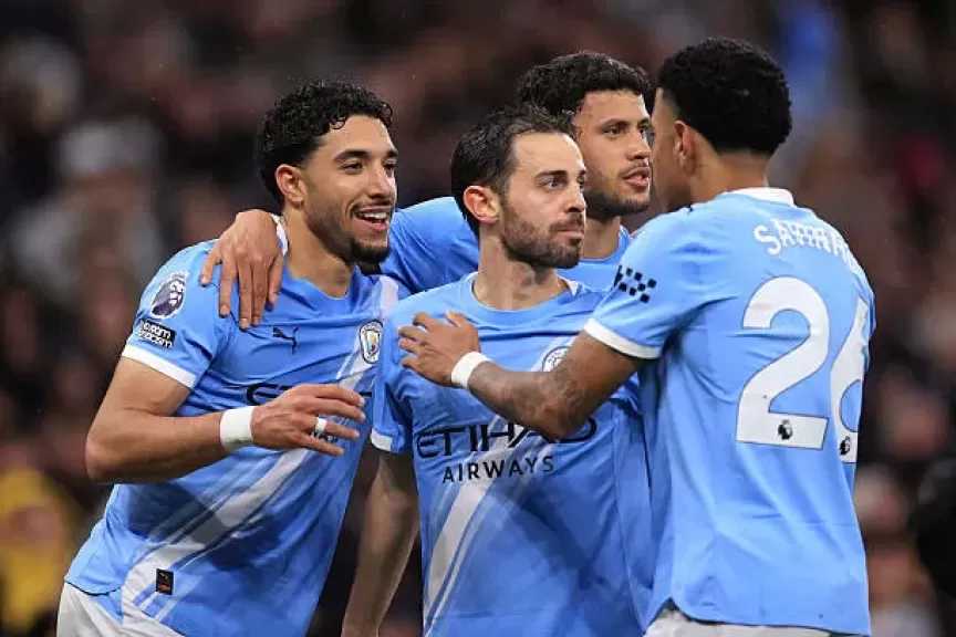 مرموش يقود مانشستر سيتي لاكتساح كريستال بالاس بثلاثية في الدوري الإنجليزي