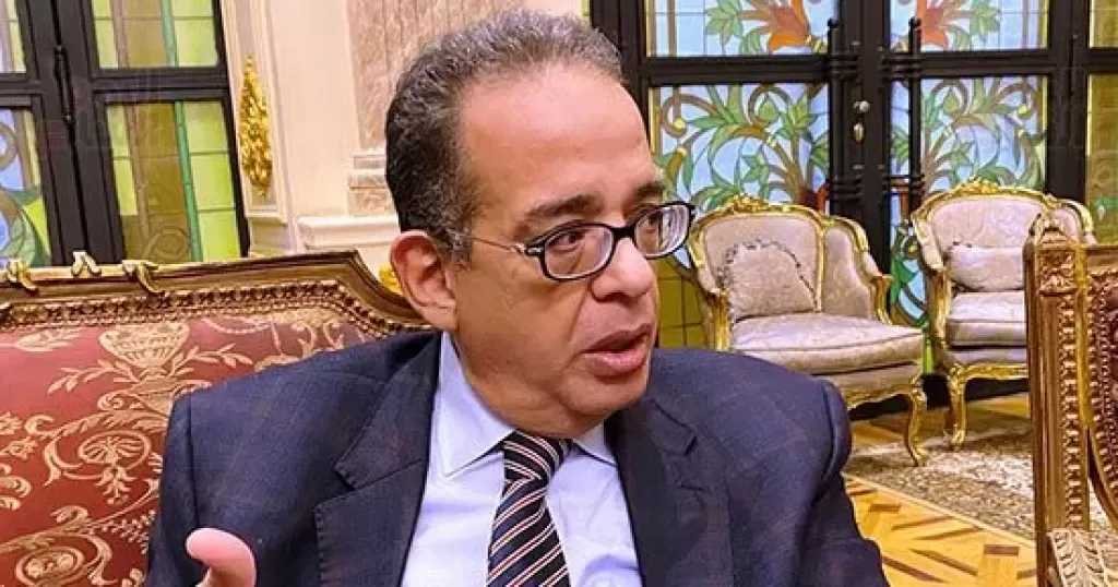 النائب طارق عبد العزيز: تطوير العنصر البشري بالمطارات أحد أهم عناصر تحسين مستوى الخدمة