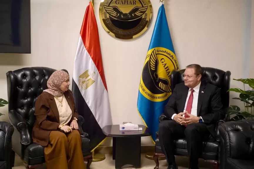 تزامناً مع الاحتفال باليوم العالمي للتمريض...”الاعتماد والرقابة الصحية” تبدأ إعداد أول معايير للتميز في الرعاية التمريضية