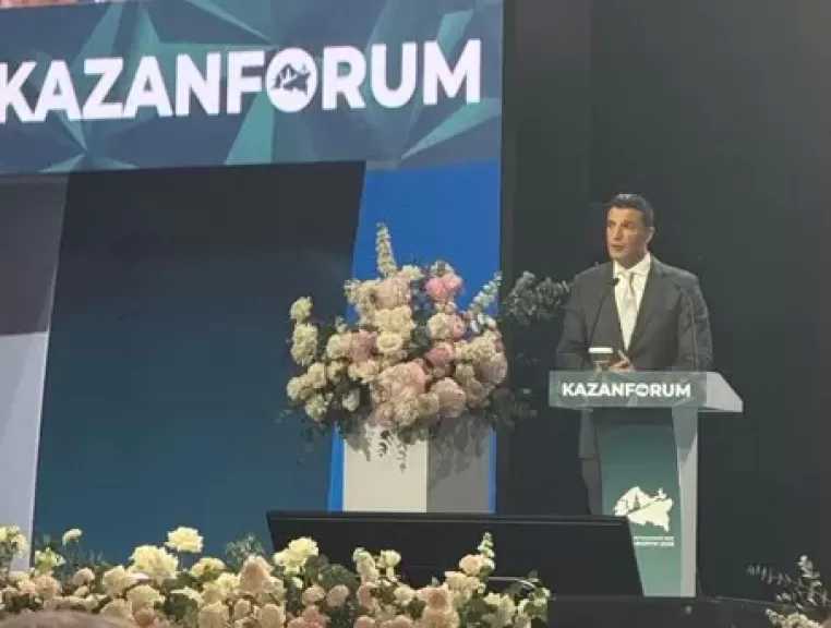 وزير الصناعة يؤكد التزام مصر بتعميق الشراكة الصناعية والتكنولوجية ودعم التكامل مع روسيا ودول العالم الإسلامي