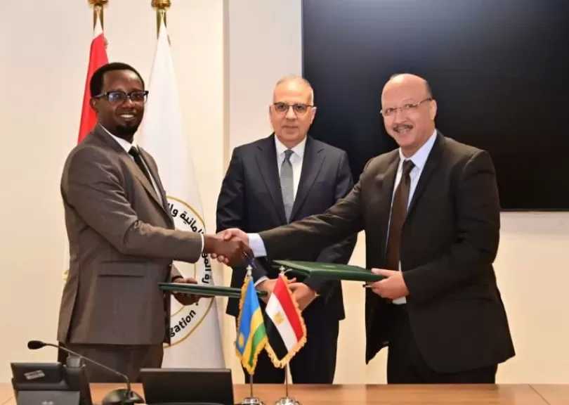 وزير الري: 4 مواقع مقترحة لإنشاء محطات مياه جوفية في رواندا