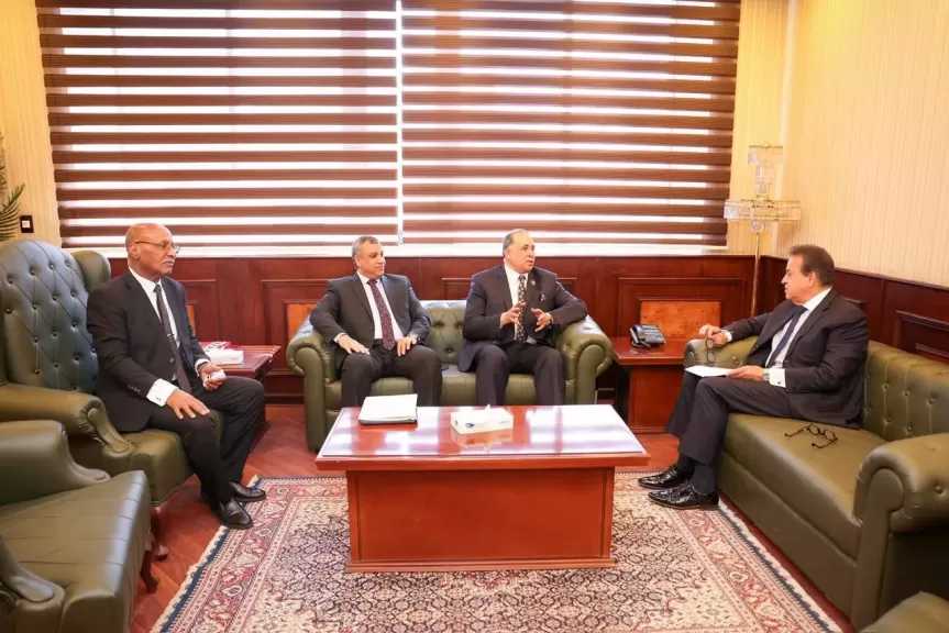 وزير الصحة يستقبل نقيب المحامين لبحث تعزيز الرعاية الصحية لـ 600 ألف محام وأسرهم