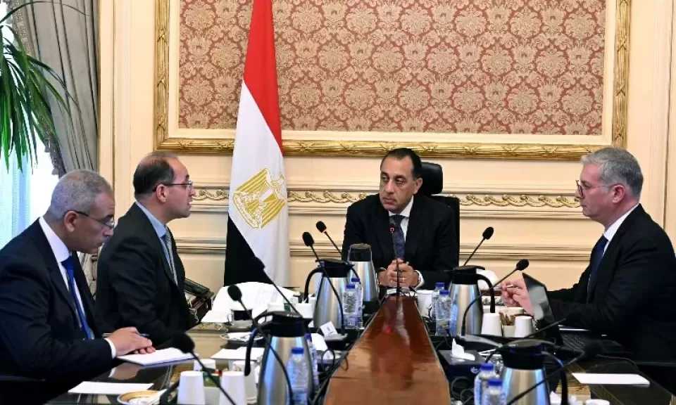 رئيس الوزراء يتابع الاستعدادات لتلبية احتياجات محطات الكهرباء من الوقود في فترة العيد والصيف