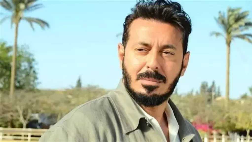 تطورات الحالة الصحية لوالد الفنان مصطفى شعبان