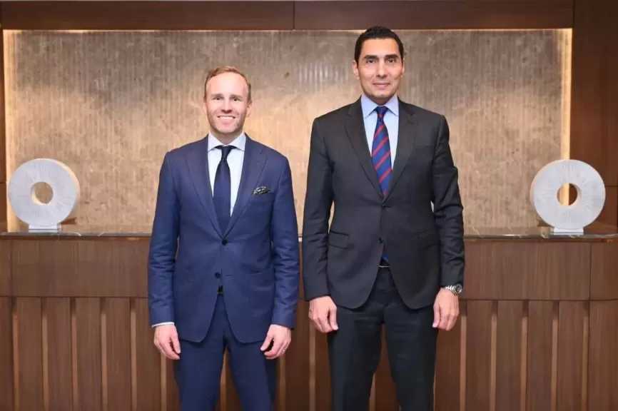 وزير الشباب والرياضة يجتمع بنظيره الفنلندي لبحث تعزيز التعاون المشترك في مجالي الشباب والرياضة
