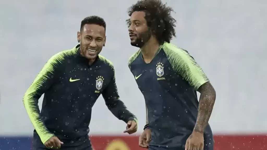 مارسيلو يحتفل بعد استدعاء نيمار لكأس العالم 2026