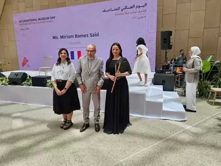 عازفة الناي التركية سينام أوغلو: القاهرة مدينة فريدة تجمع بين التاريخ والموسيقى والثقافة
