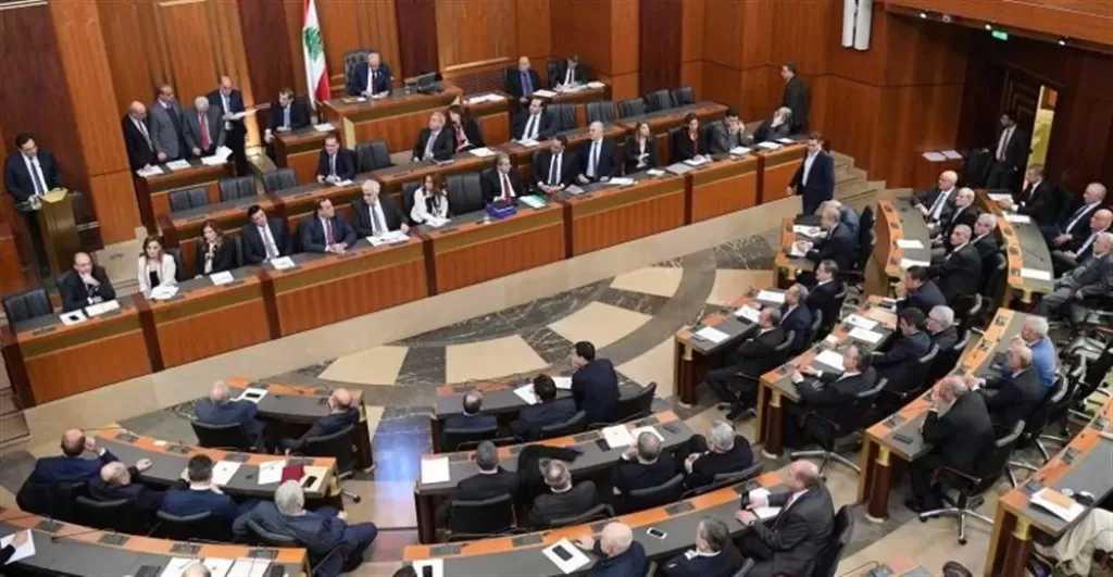 لبنان يؤجل جلسة تشريعية بسبب احتجاجات على قانون العفو العام غدا