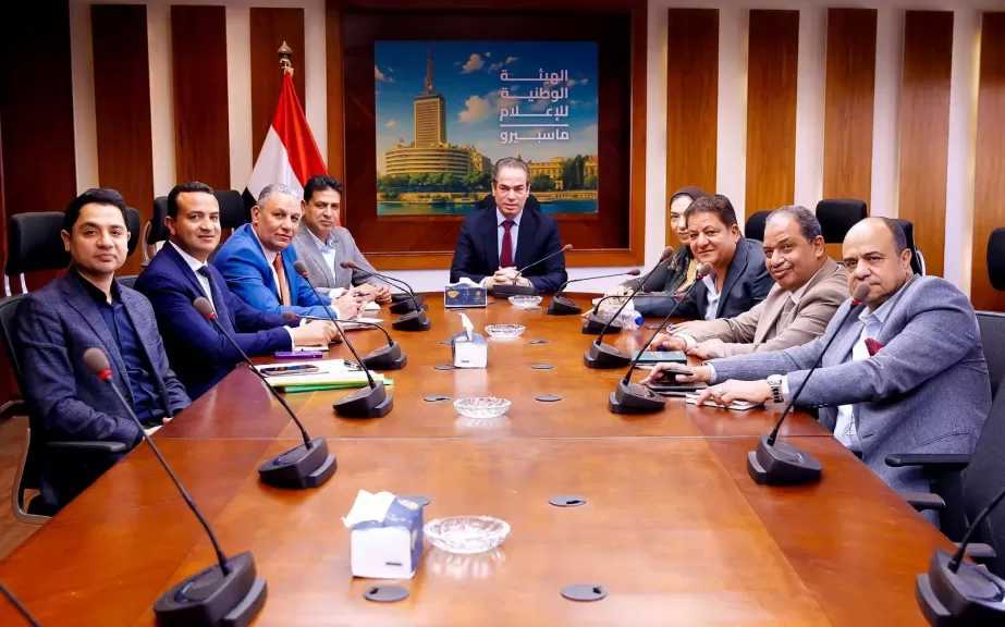 ”الوطنية للإعلام” تعقد اجتماعًا للوقوف على تجهيزات ”مسرح ماسبيرو”