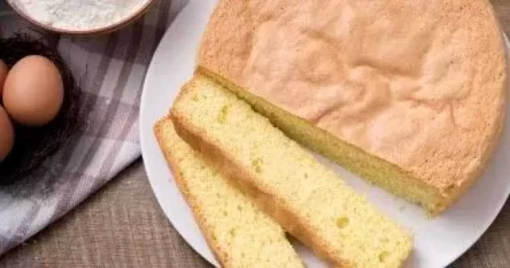 طريقة عمل كيكة الزبادى الهشة فى الخلاط بمكونات اقتصادية