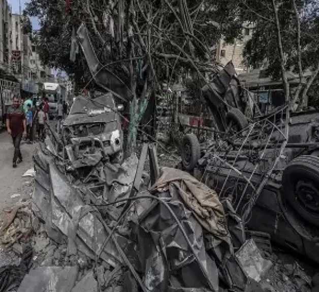 غزة.. استشهاد طفل بقنبلة من مسيرة إسرائيلية وانتشال 3 جثامين