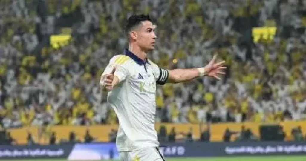 رونالدو يقود النصر لسحق ضمك برباعية والتتويج بلقب الدورى السعودى 2026