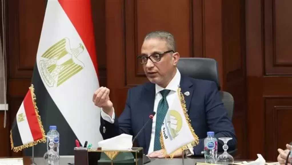 محافظ الجيزة يناقش استعدادات عيد الأضحى المبارك