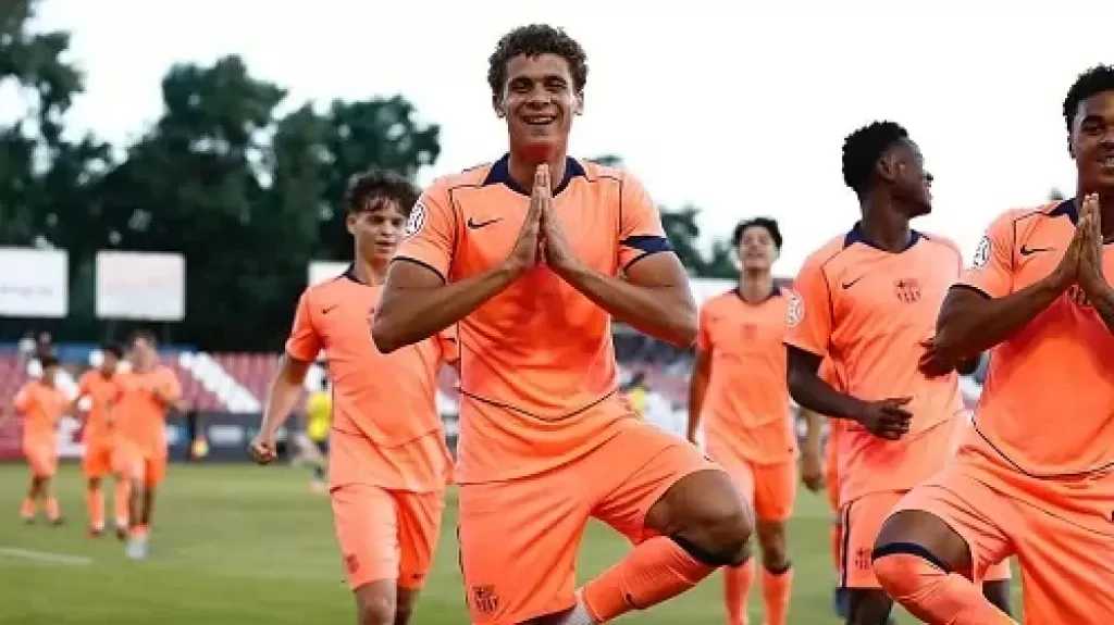 موندو: برشلونة يقرر تفعيل بند شراء حمزة عبد الكريم