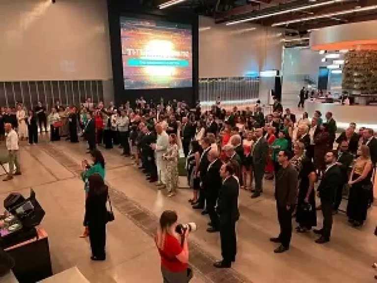 سفير مصر فى بلجيكا يفتتح معرض «توت عنخ أمون تجربة تفاعلية غامرة»
