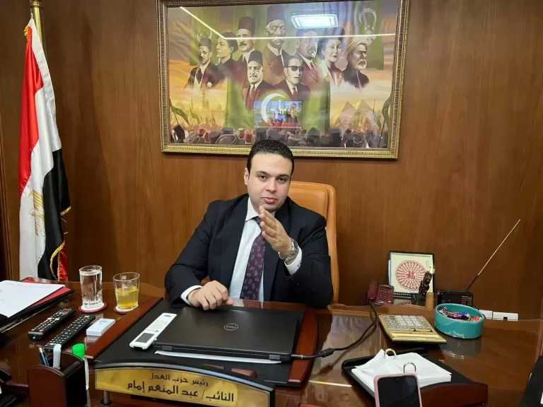 فوز النائب عبدالمنعم إمام برئاسة حزب العدل بالتزكية