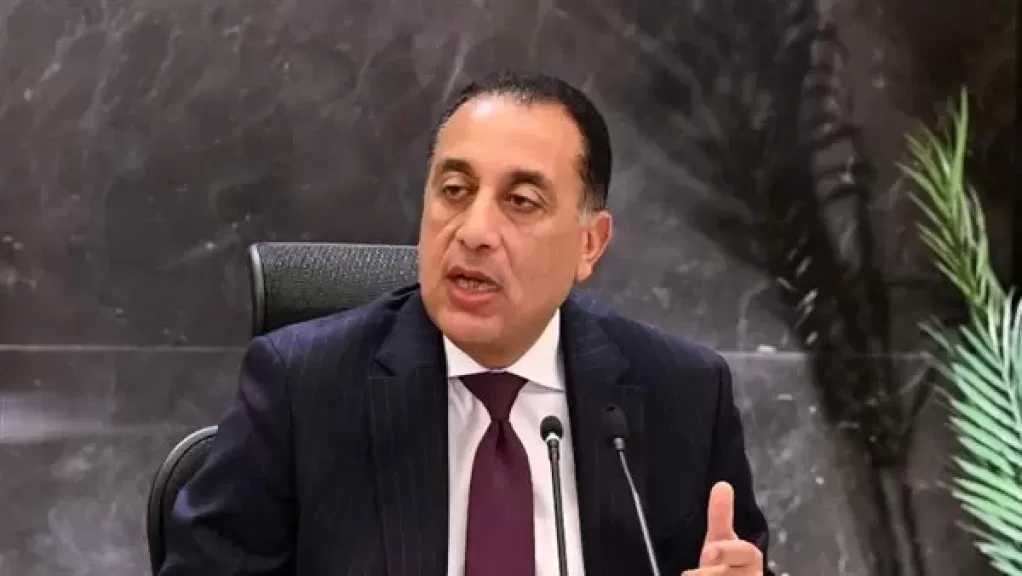 رئيس الوزراء يهنئ الرئيس السيسي بقرب قدوم عيد الأضحى المبارك