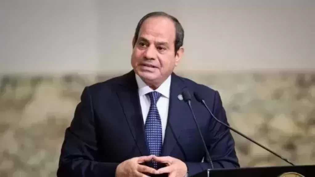 الرئيس السيسي يهنئ الشعب المصري العظيم والأمتين العربية والإسلامية بمناسبة حلول عيد الأضحى المبارك