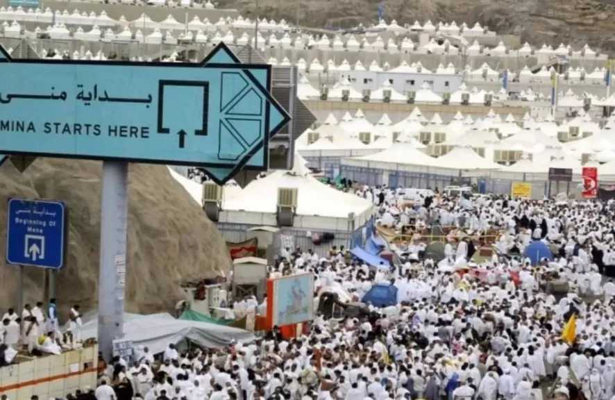 السعودية: حجاج بيت الله الحرام يتوافدون إلى مشعر منى لقضاء يوم التروية