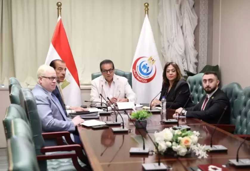الصحة: تفشي الإيبولا في الكونغو وأوغندا تحدي يتجاوز الجانب الصحي ليشمل الأمن الصحي والتأثيرات الاجتماعية والاقتصادية