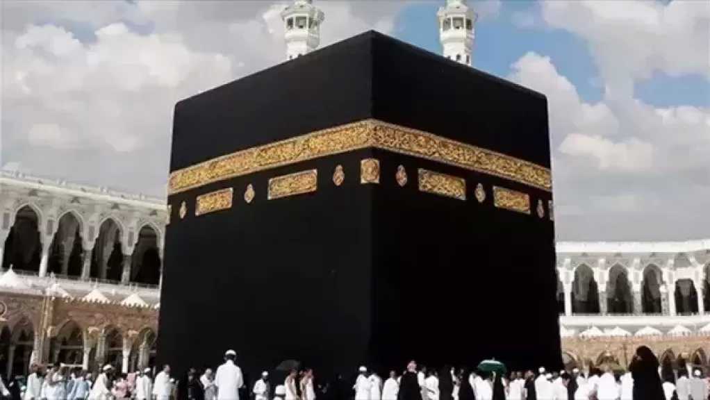 ”متحدث الأوقاف” يكشف مفاجأة عن مصير الوقف المخصص لكسوة الكعبة المشرفة.. فيديو