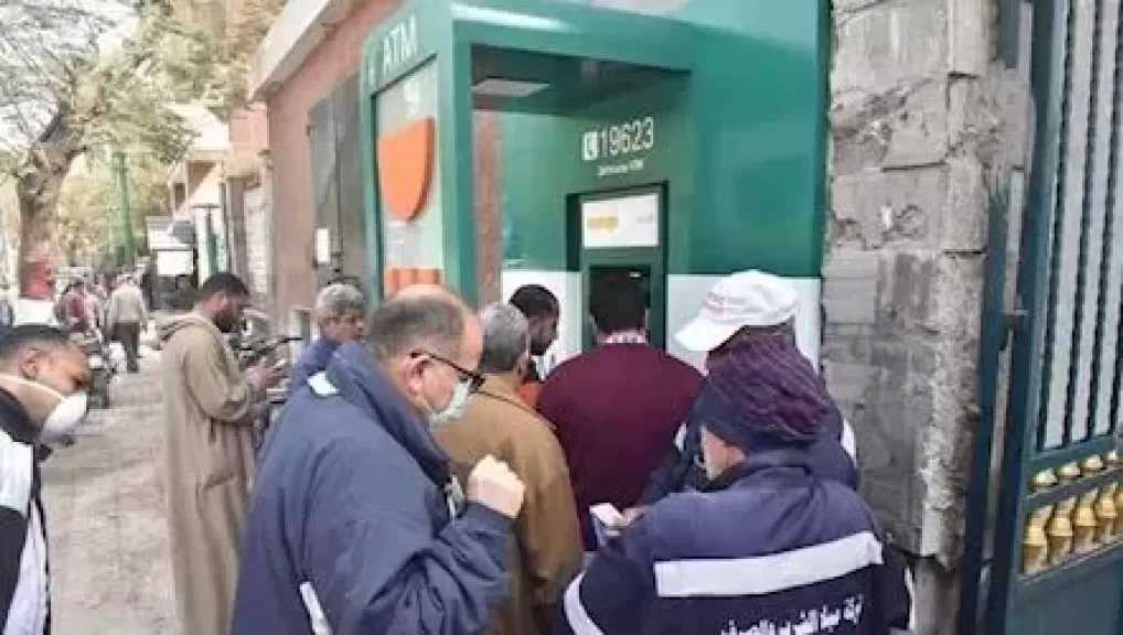 النائب أشرف سليمان: أزمة ماكينات الـATM تتكرر في الأعياد.. ونطالب البنك المركزي بوضع خطة لإدارتها