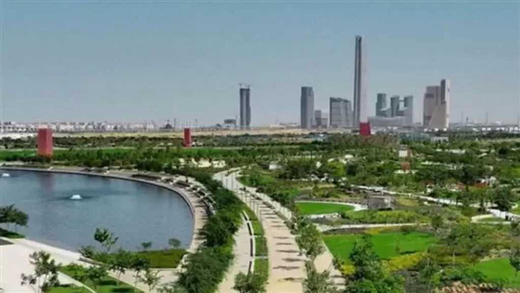 النهر الأخضر بالعاصمة الإدارية يتحول إلى وجهة مميزة لقضاء ثاني أيام عيد الأضحى