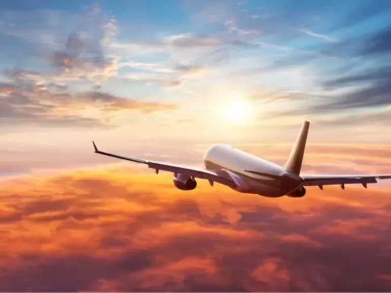 قطاع الطيران يحذر من فوضى إذا فرضت أمريكا قيوداً على رحلات دولية