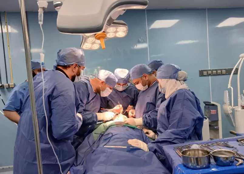 إجراء أول جراحتين للمخ والأعصاب لإنقاذ حالات حرجة بمستشفى أبوكبير المركزي