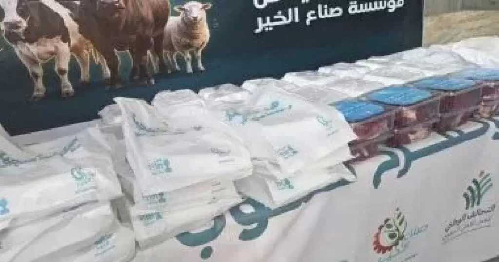 التحالف الوطنى يواصل توزيع لحوم الأضاحي على الأسر الأولى بالرعاية