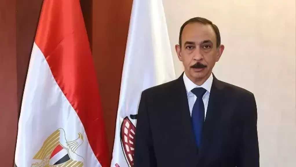 محافظ سوهاج يحيل 10 من مسئولي المتغيرات المكانية للنيابة العامة