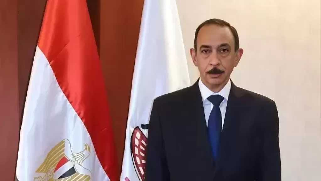 محافظ سوهاج: لن نسمح بوجود حواجز بين المواطنين والمسؤولين في الوحدات المحلية