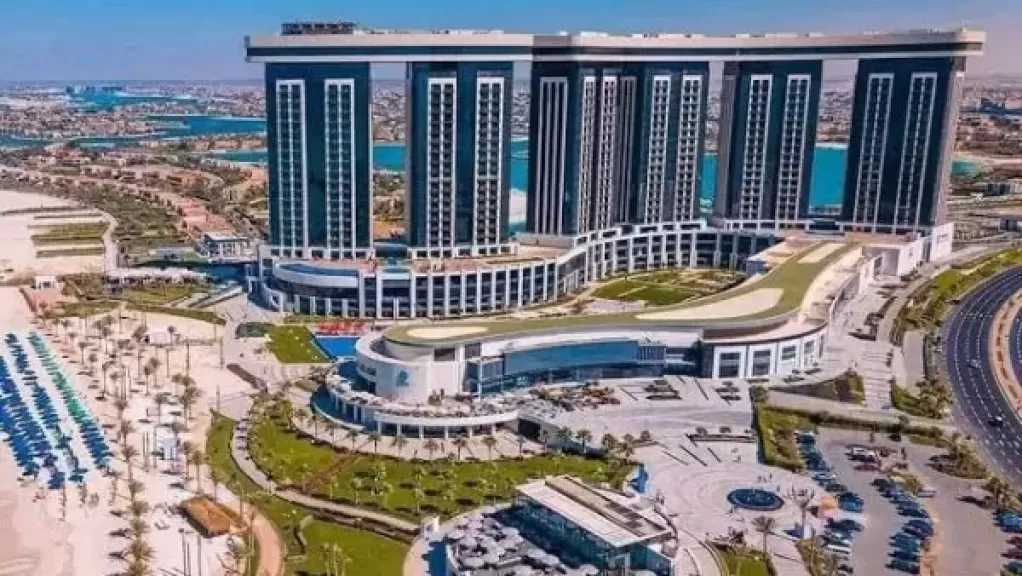 رئيس جهاز العلمين الجديدة : جوهرة المتوسط تتألق عالميًا .. وإشغالات العيد تجاوزت 70%