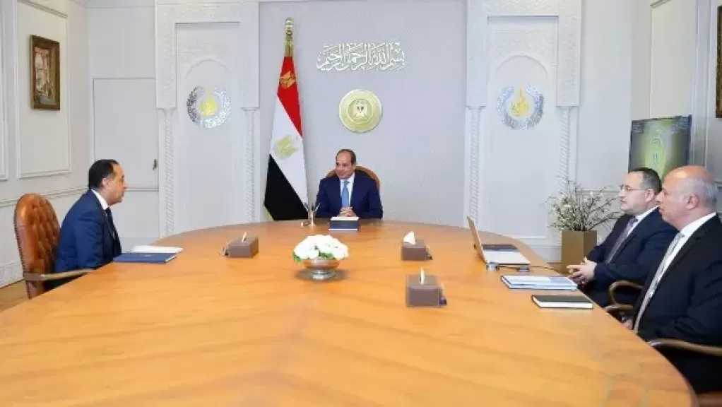الرئيس السيسي يبحث خطط تحويل مصر إلى مركز إقليمي ودولي للتعليم العالي والابتكار