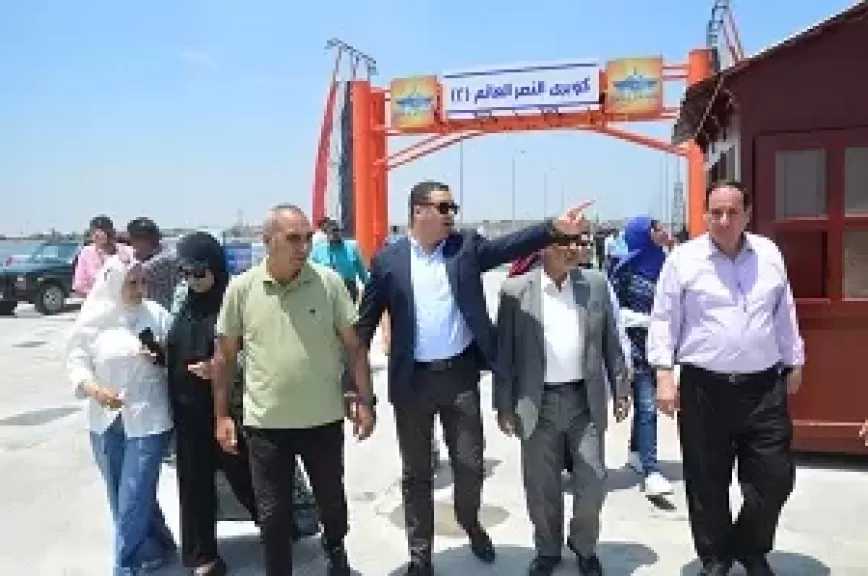 نائب محافظ بورسعيد يتفقد اللمسات النهائية لكوبري النصر العائم استعدادا لافتتاحه
