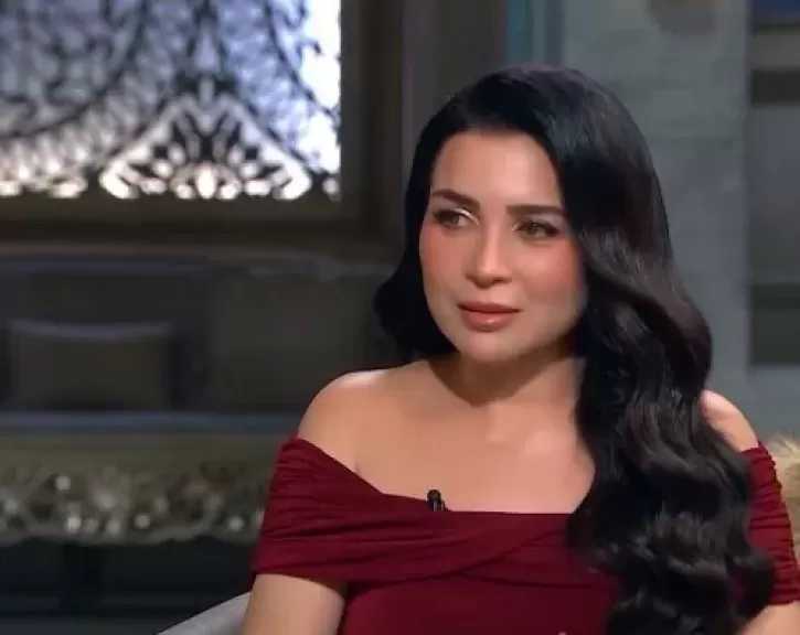 مي عز الدين تكشف تعرضها لوعكة صحية.. وتؤكد: عدت على خير