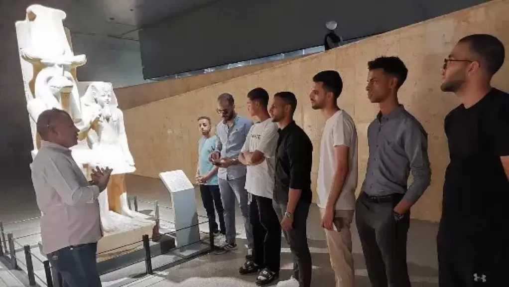 إقبال كثيف على زيارات متحف الأقصر للفن المصري القديم ..صور