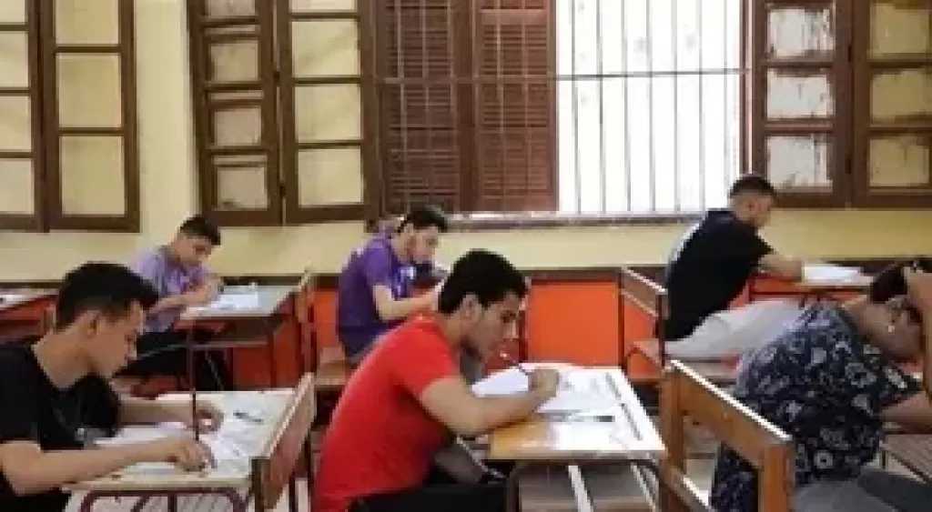 استعدادات مكثفة بمدارس كفرالشيخ لانطلاق امتحانات الشهادة الإعدادية