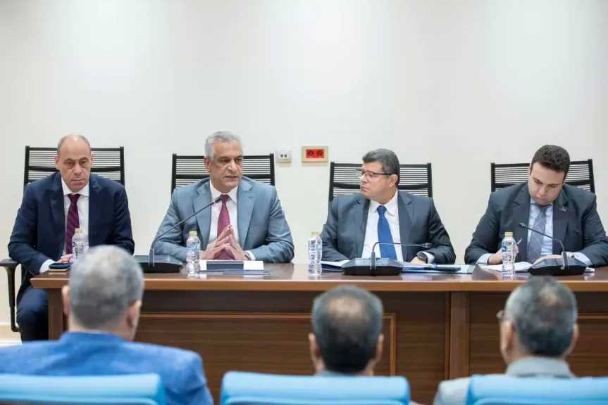 جمبلاط: الموازنة الجديدة للإنتاج الحربي ترتكز على توطين التكنولوجيا الحديثة لتلبية متطلبات الدفاع والتنمية