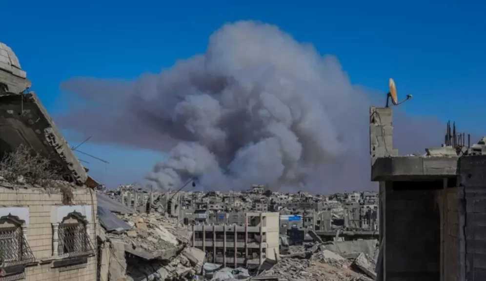 استشهاد 9 فلسطينيين بينهم أفراد من عائلة واحدة في قصف إسرائيلي على غزة