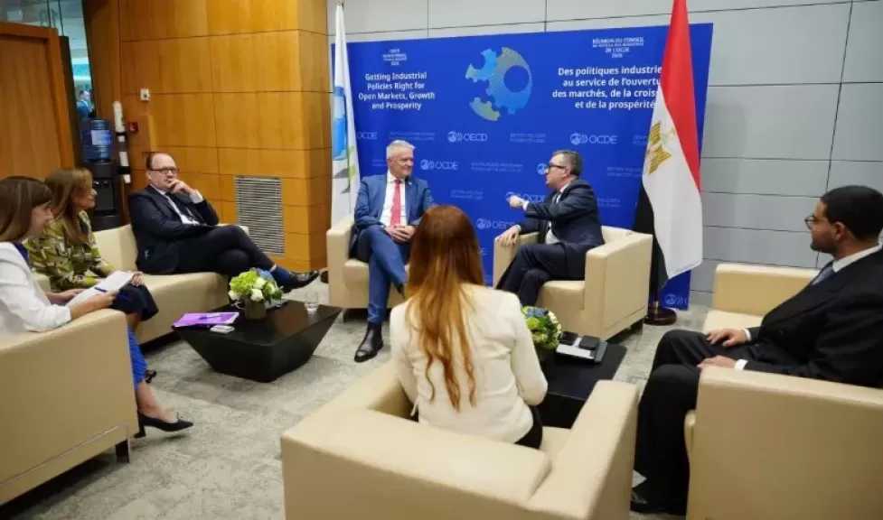 وزير التخطيط يناقش مع أمين عام منظمة OECD استعدادات المرحلة الثانية من البرنامج القُطري
