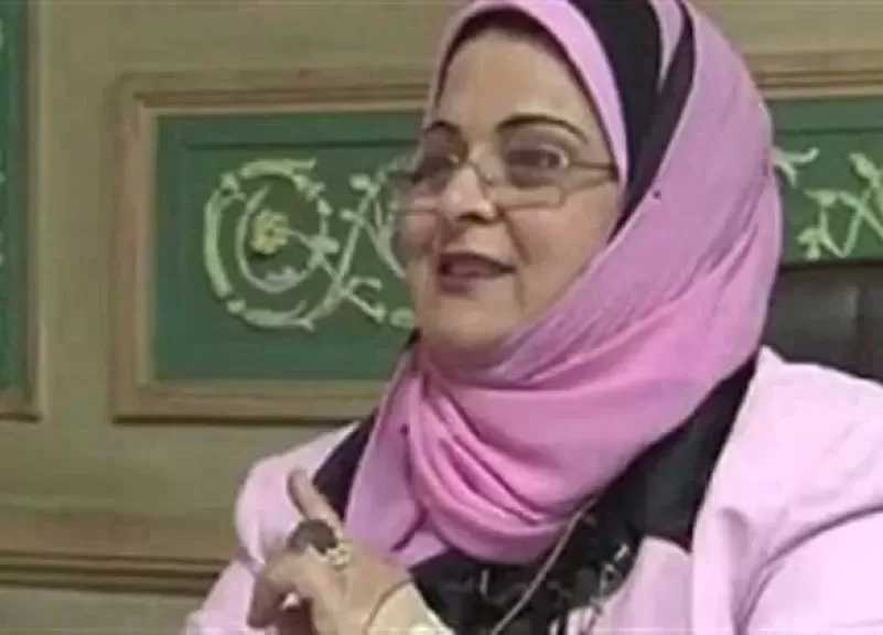 مسؤولة سابقة بالتعليم: تلميع الغش على الشاشة يهدد مستقبل المجتمع