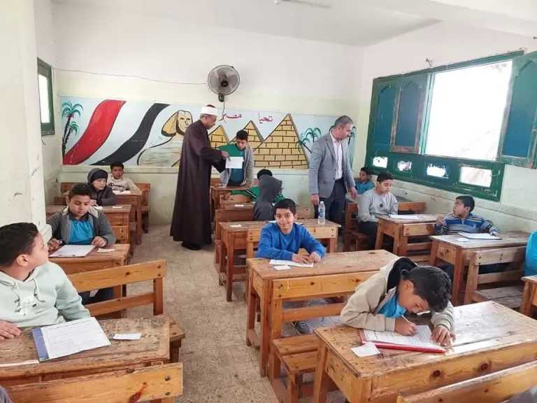 اليوم.. انطلاق امتحانات الثانوية الأزهرية للقسم العلمي