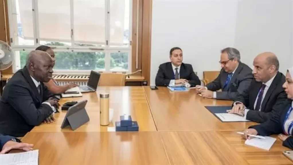 وزير العمل ومدير عام ”العمل الدولية” يبحثان تعزيز التعاون الفني ودعم تنفيذ الاستراتيجية الوطنية للتشغيل