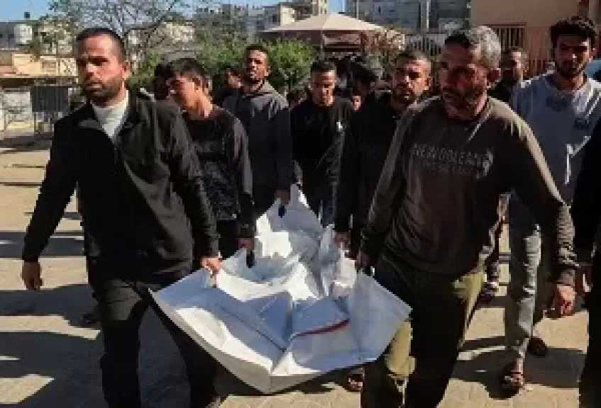 استشهاد 4 فلسطينيين بنيران إسرائيلية في قطاع غزة